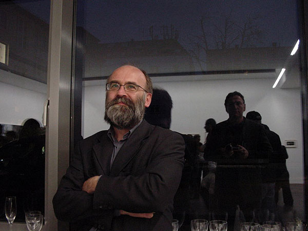 Menschen in der Ausstellung